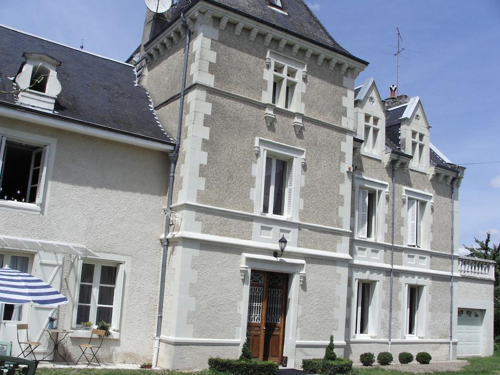 La Tourelle Des Echelles Bed & Breakfast Lesigny  Luaran gambar